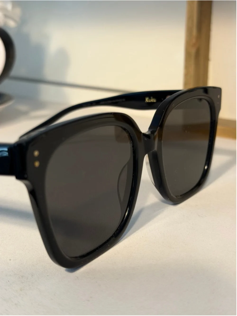 Like new Gentle Monster KuKu Jennie Black Sunglasses